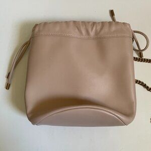 Auxiliary Drawstring Crossbody Bag